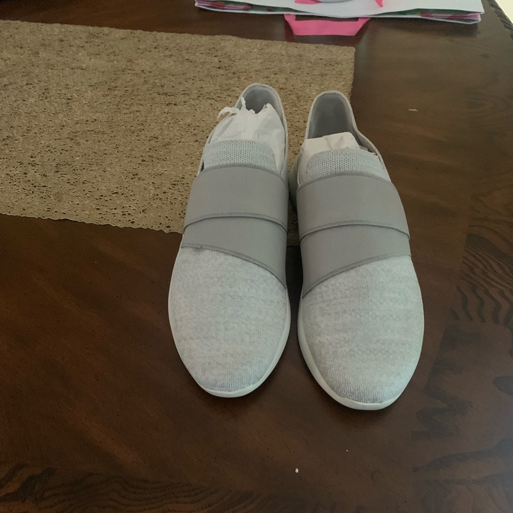 Vince sneakers